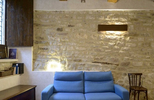 Gubbio Apartment | Domus Calzolari. Historic residence of medieval origin