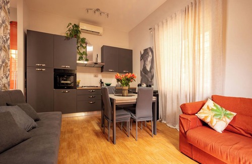 Quartiere XV Della Vittoria Apartment | Domus Trionfale | Sleeps 5 Near the Vatican and the Olympic Stadium
