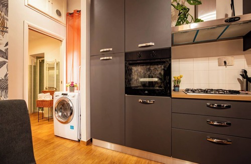 Quartiere XV Della Vittoria Apartment | Domus Trionfale | Sleeps 5 Near the Vatican and the Olympic Stadium