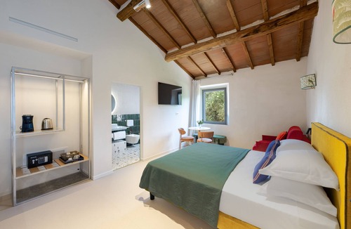 Castiglione della Pescaia House | Double room-Modern-Private Bathroom-Countryside view