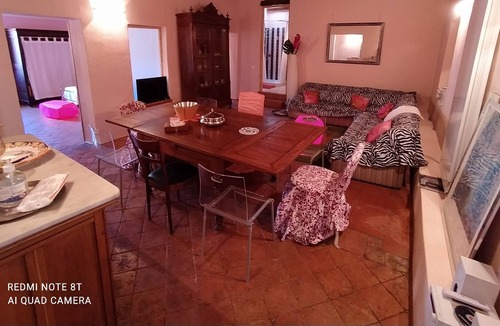 Radicondoli Apartment | Double Apartment Overlooking the Tuscan Hills