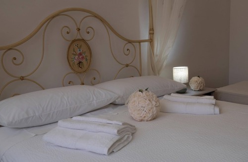 Marta House | Double Room with Pool View