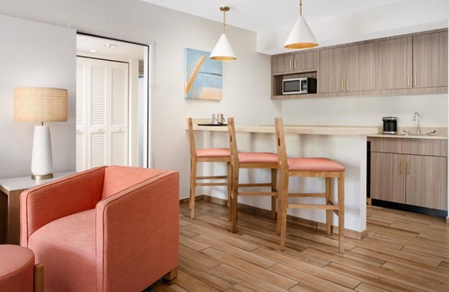 Key West Resort | DoubleTree Resort by Hilton Grand Key - Key West