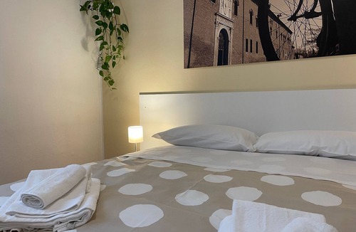Ferrara Historic Centre House | Downtown Ferrara - Low Cost Rooms