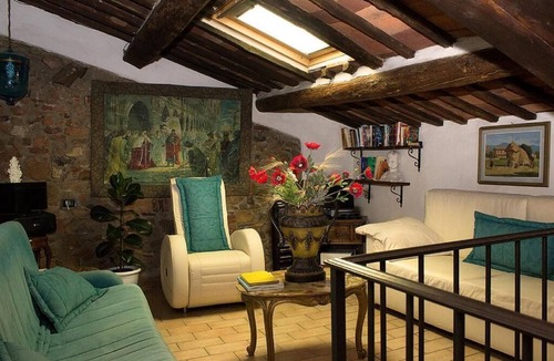 Castiglione della Pescaia House | Duchess Farmhouse. Entire private house in Castle