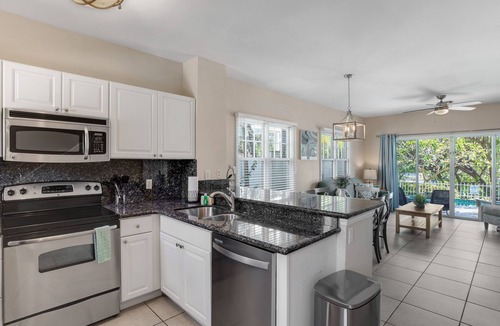Marathon Villa | Duck Key waterfront villa with private pool, kayak, SUP, washer/dryer & AC