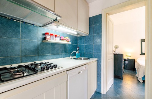 Bagno-Sprizze House | Duplex apartment with sea view, 50 meters from the beach