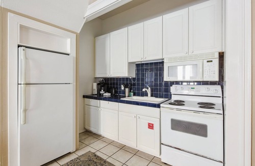 Downtown Apartment | Duval Dream Loft by Brightwild Right on Duval