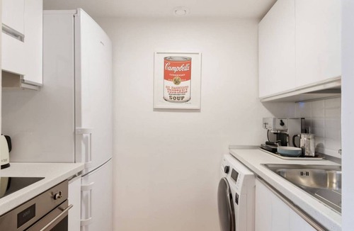 Tricolore Apartment | Easylife - Amazing studio with botanic touch in the Center