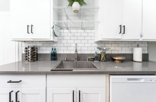 Elysian Heights House | Echo Park Haven: 1 BR LA Chic Retreat