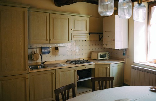 Paciano Apartment | Elegant Apartment in Paciano's Historic Center with 2 En-suite Bedrooms