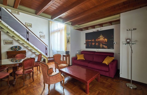 Parioli Apartment | Elegant apartment in Parioli 10 minutes from Galleria Borghese