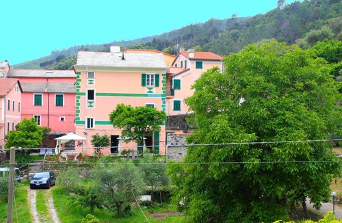 Deiva Marina Apartment | Elegant apartment with garden and private parking 800 meters from the sea