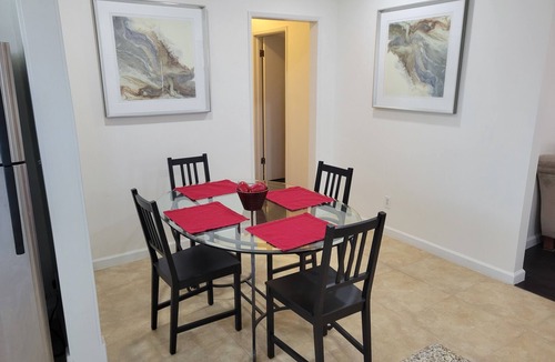 Cudahy House | Elegant home centrally located