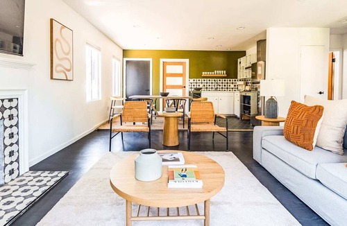 Bixby North House | Elegant Long Beach Getaway - 2 Units & Patio