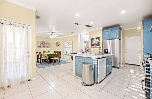 Chino Hills Villa | Elegant & Quiet 4BR Home 7 Beds 2.5BA Near 71 Fwy