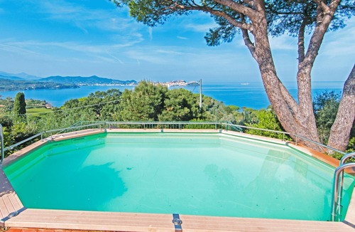 Magazzini Villa | Elegant villa with pool and amazing seaview. Elba Island. Just 700m from the beach.
