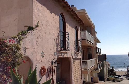 El Porto Apartment | Enchanting Duplex | Ocean Views | 1 Block to Beach