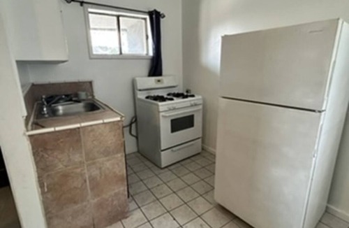 Inglewood Hotel | Encore Inn Inglewood