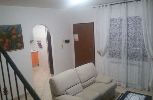 Ladispoli Villa | Ermes, detached house