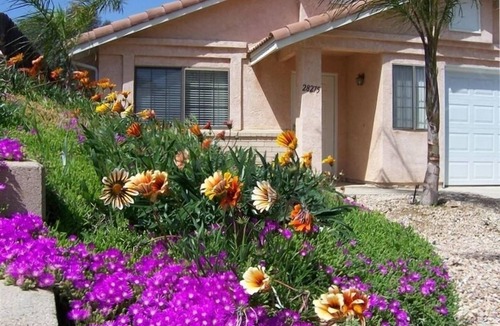 Sun City House | Escape to a Quiet Sunny Retreat (55 & Older) 2 BR Menifee Ca