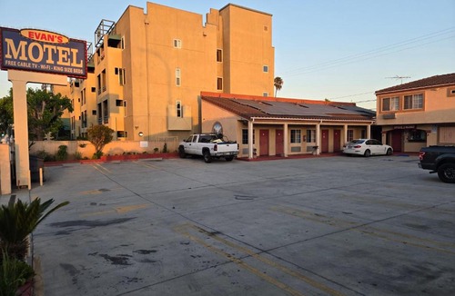 Maywood Hotel | Evans Motel