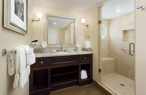 Uptown - Upper Duval House | Exciting Tropical Vacation! Nightlife, Beach Access, Walk to Duval Street!