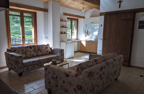 Apecchio House | Exclusive Holiday Villa with Private Pool between Marche and Umbria