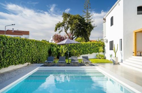 Montechoro Villa | Exclusive Oasis - Quiet Luxury Villa near Albufeira Strip and Oura Beach