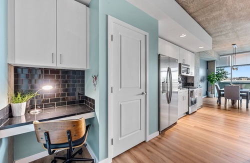 LoDo Condo | Executive Downtown Denver Condo - Amazing Views - Gym - Dog Friendly