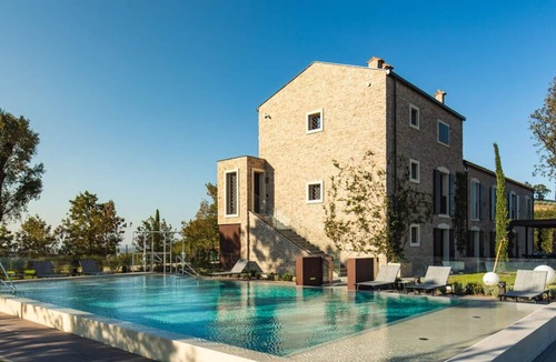 Castel San Pietro Terme Villa | Exquisite luxury villa near Bologna