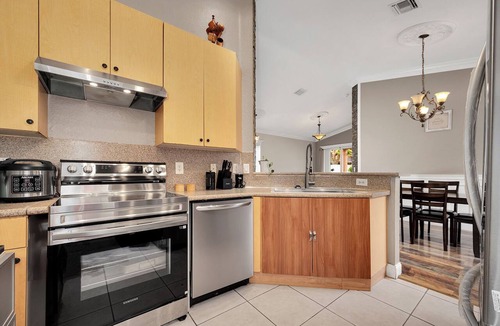 Homestead Villa | Fabulous 3-bedroom villa with AC in charming Homestead