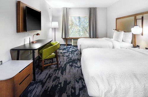 Rancho Cucamonga Hotel | Fairfield Inn & Suites by Marriott Ontario Rancho Cucamonga