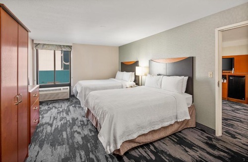 Buena Park Hotel | Fairfield Inn & Suites Anaheim North Buena Park