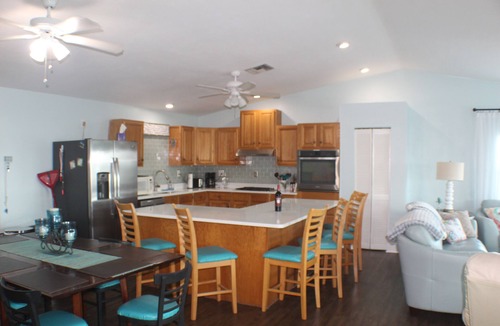 Whispering Pines House | Family friendly canal home,150 ft dock, easy access to Atl & Gulf