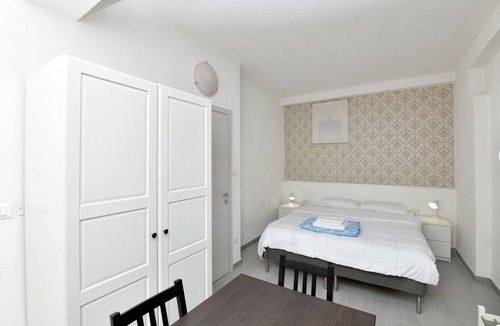 San Lazzaro di Savena House | Family Room with private bathroom