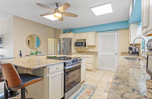 Cudjoe Key House | Family Retreat Ocean front pool