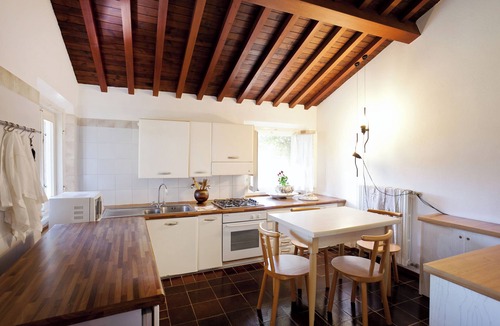 Montescudaio House | Farmhouse Il Polveraio La Villa - Tuscan hillside with sea view