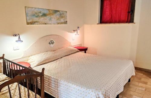 Montecarotto House | Farmhouse in Marche with Pool & Wine Tours
