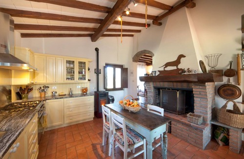 Montefiascone Villa | Farmhouse in Tuscia Viterbese with pool and large garden