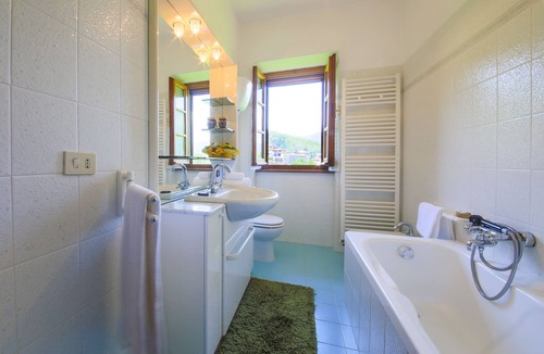 Lisciano Niccone House | Farmhouse Le Fornaci - Balco Apartment