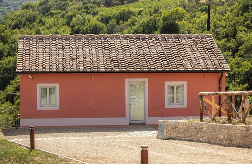 Greve in Chianti House | Farmhouse with pool in a Chianti borgo