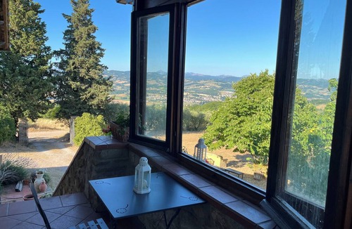 Umbertide Villa | Farmhouse with incredible view with pool