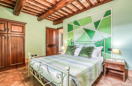 Radicofani House | Farmhouse with pool - Apartment Ginestra