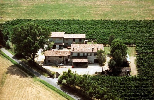 San Faustino-Madonnina-Quattroville Apartment | Fattoria degli Orsi Relax e Parcheggio Coperto
