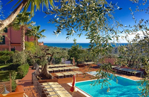 Poggi Apartment | Ferienwohnung für 5 Personen in Imperia