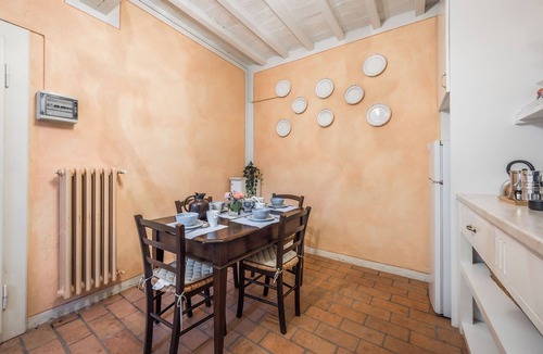 Vignola Apartment | Flat in a sixteenth century villa with swimming pool and private park