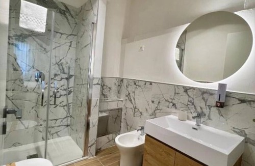 San Jacopino Apartment | Florentia Boutique: Deluxe Double/Twin Room with Single Beds