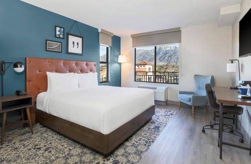 Rancho Cucamonga Hotel | Four Points by Sheraton Ontario-Rancho Cucamonga
