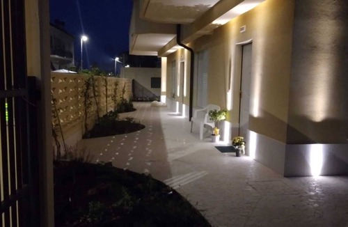 Montesilvano House | FRAC PALACE NEW APARTMENT 50 METERS FROM THE SEA GROUND FLOOR